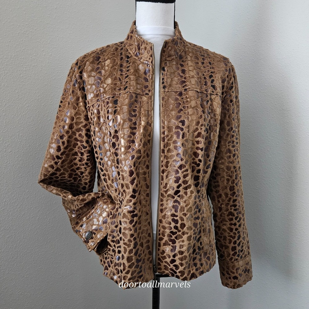 Lark Lane Faux Fur Animal Print Zip Jacket Light Chic Mob Wife sz Large?